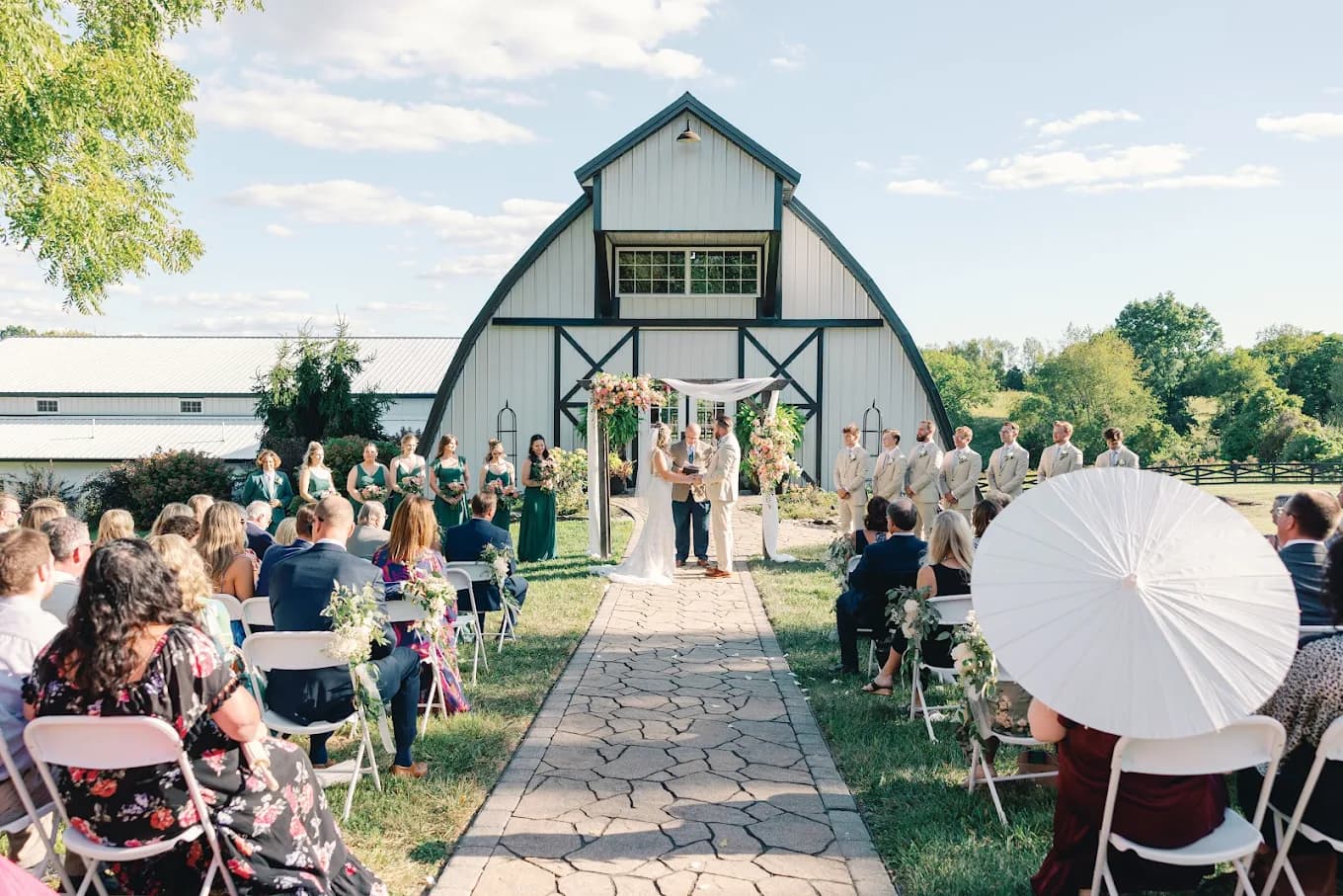 Loft at Walnut Hill — barn venue exterior